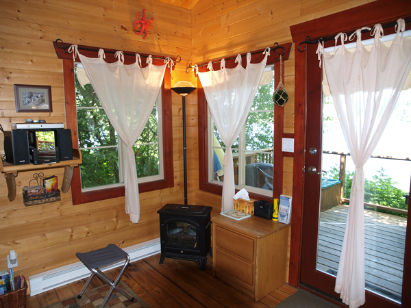 Cabin 1 fireplace corner